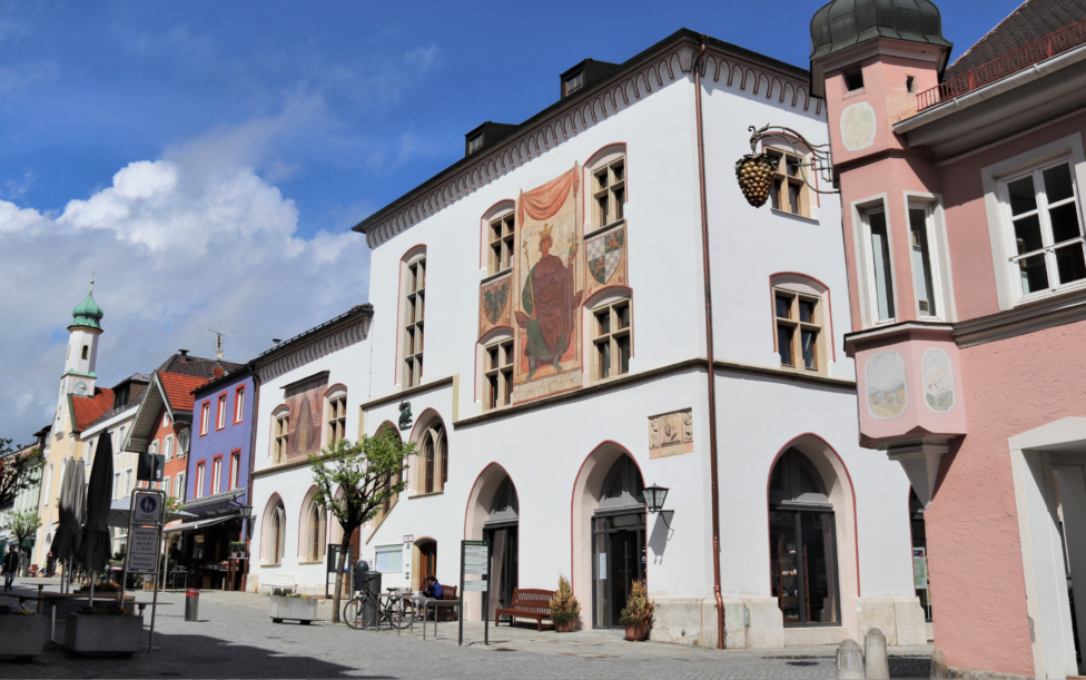 Außenansicht Murnauer Rathaus