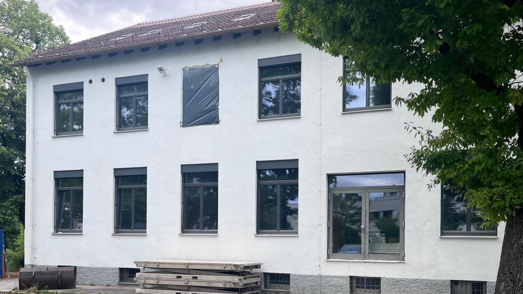 Außenansicht des Murnauer Unternehmensquartiers im Kemmelpark