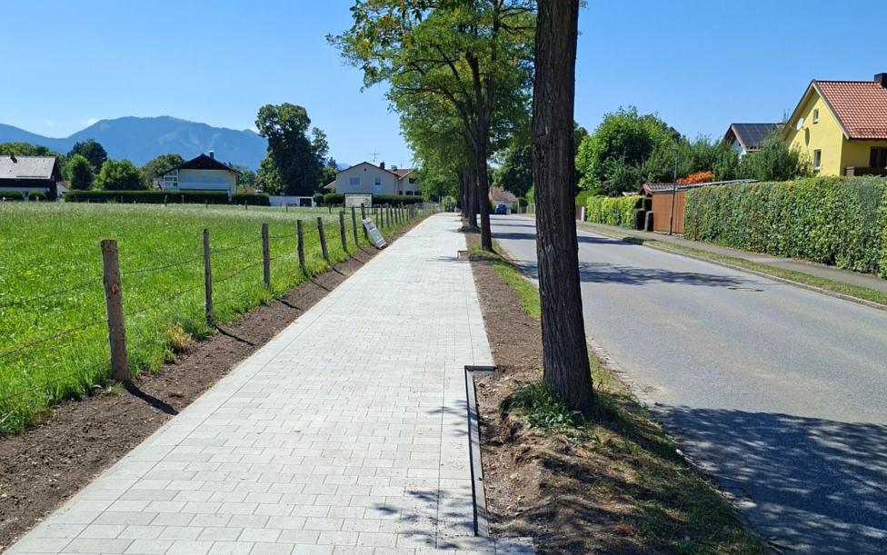 Gehweg Radweg Kocheler Straße