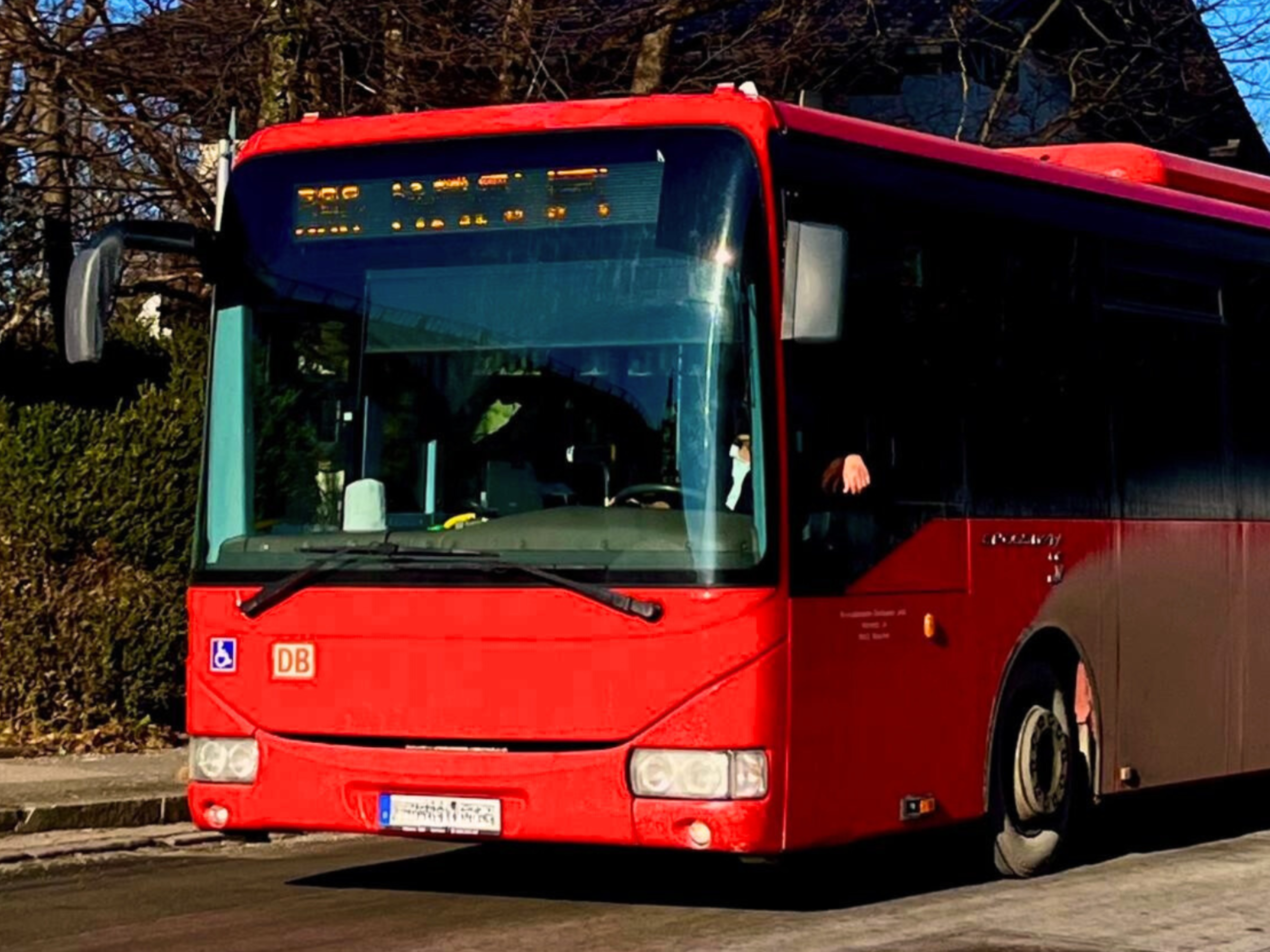 Bus RVO 2 col box